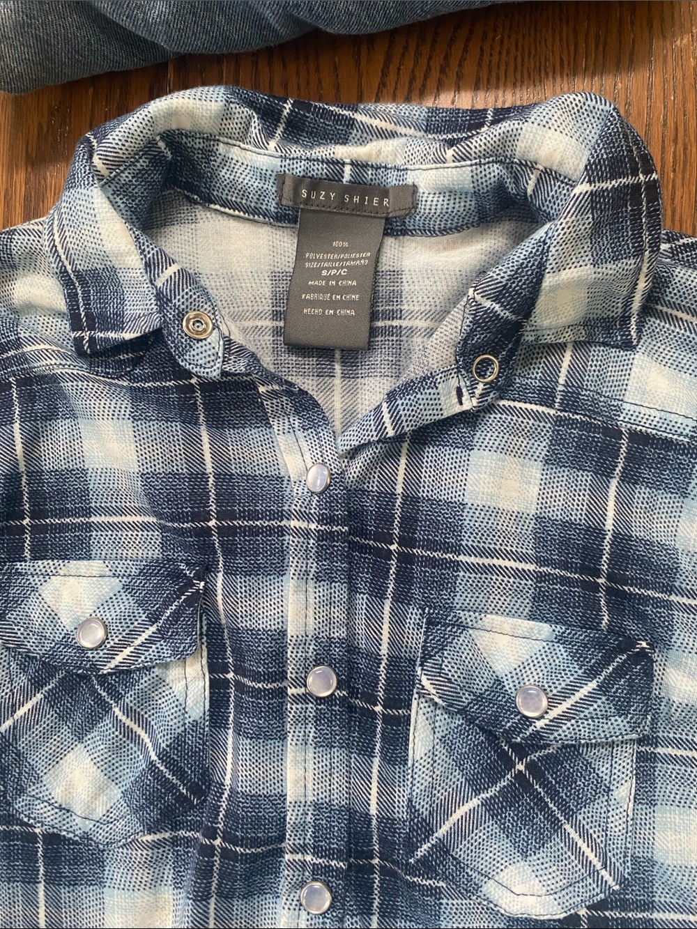 Suzy Shier Navy, light blue and White Plaid Casual Button-Down Shirt